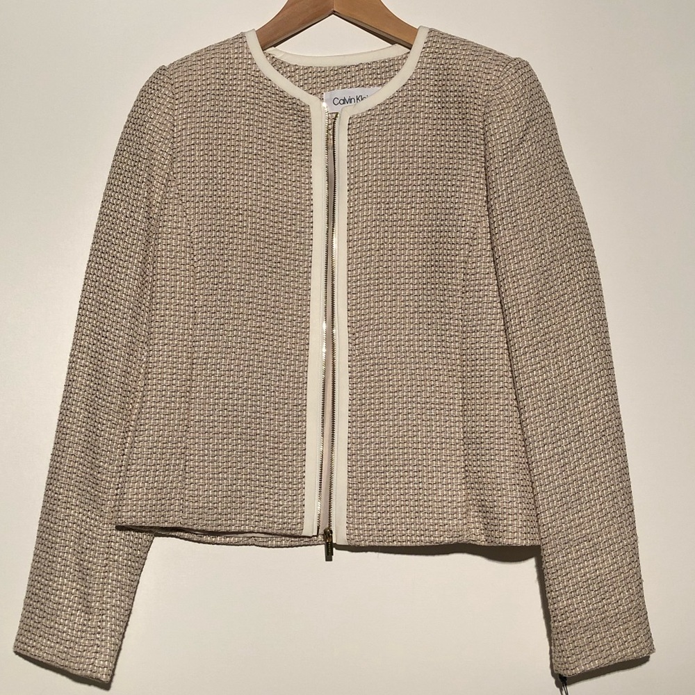 NWT CALVIN KLEIN woman’s petite tweed zip-up jacket.